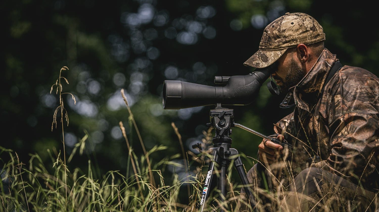 Spotting scope for hunting